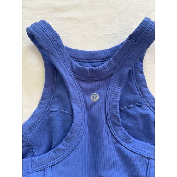 Lululemon High Neck Sports Bra Top Size 4 - Picture 3 of 4